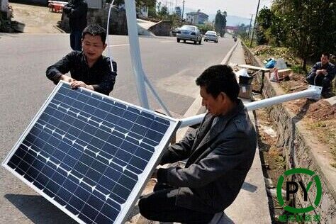 保定新农村太阳能路灯安装现场